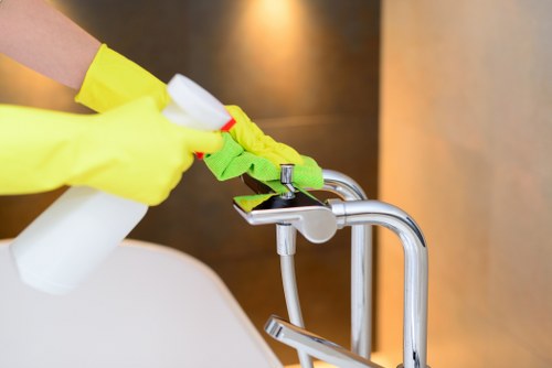 One off cleaning Barnes for busy households and rental properties