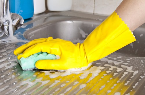 End of tenancy deep cleaning in Barnes for a spotless property